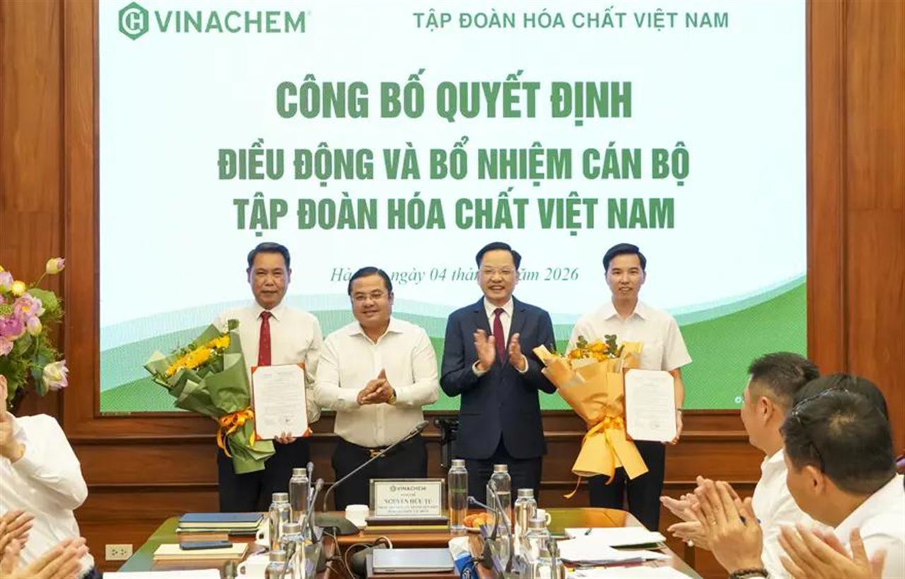 Tập đoàn Hóa chất Việt Nam công bố quyết định điều động, bổ nhiệm cán bộ