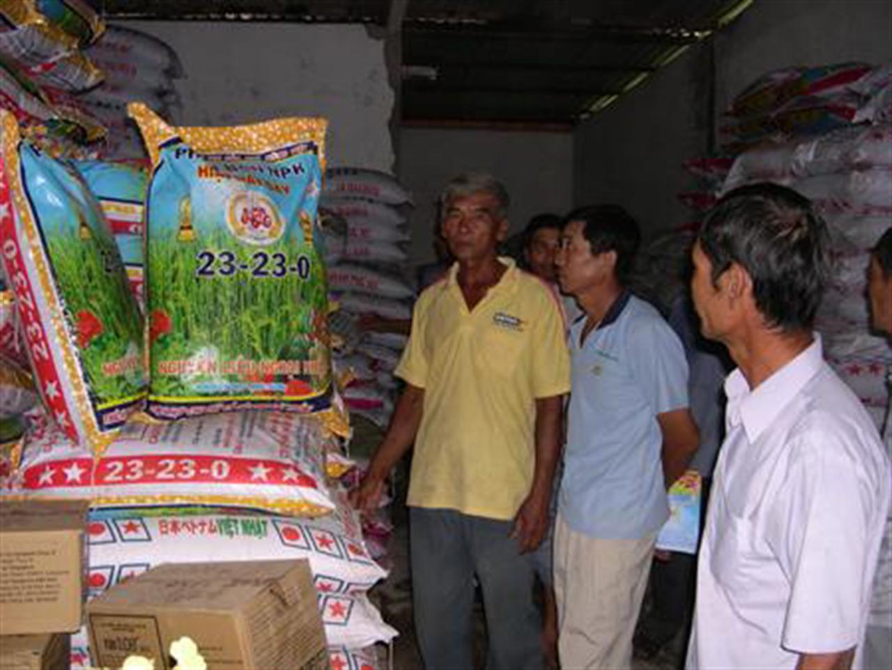 Giá phân bón giảm