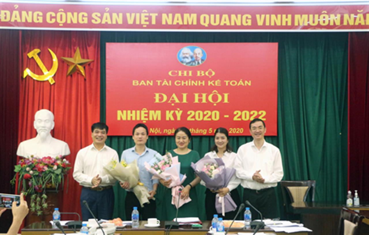 Đại hội Chi bộ Ban Tài chính Kế toán nhiệm kỳ 2020 - 2022