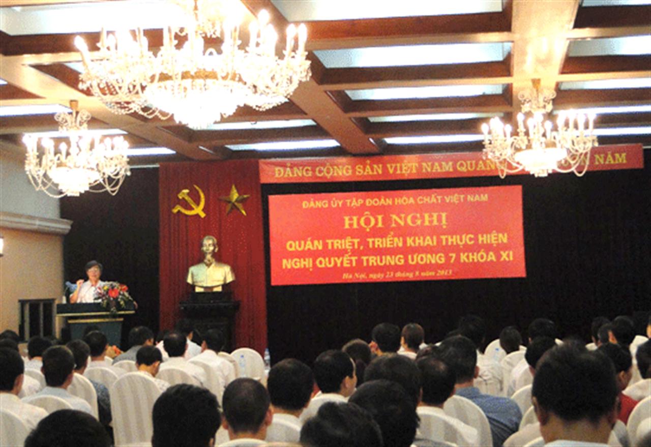 Hội nghị học tập, quán triệt Nghị quyết Trung ương 7 (khóa XI)