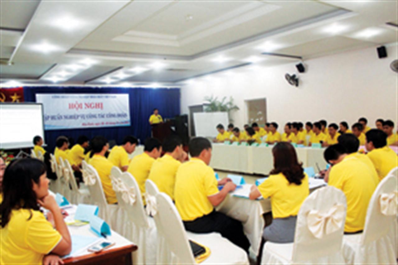 Công đoàn Công nghiệp Hóa chất Việt Nam: Đi trước, đón đầu