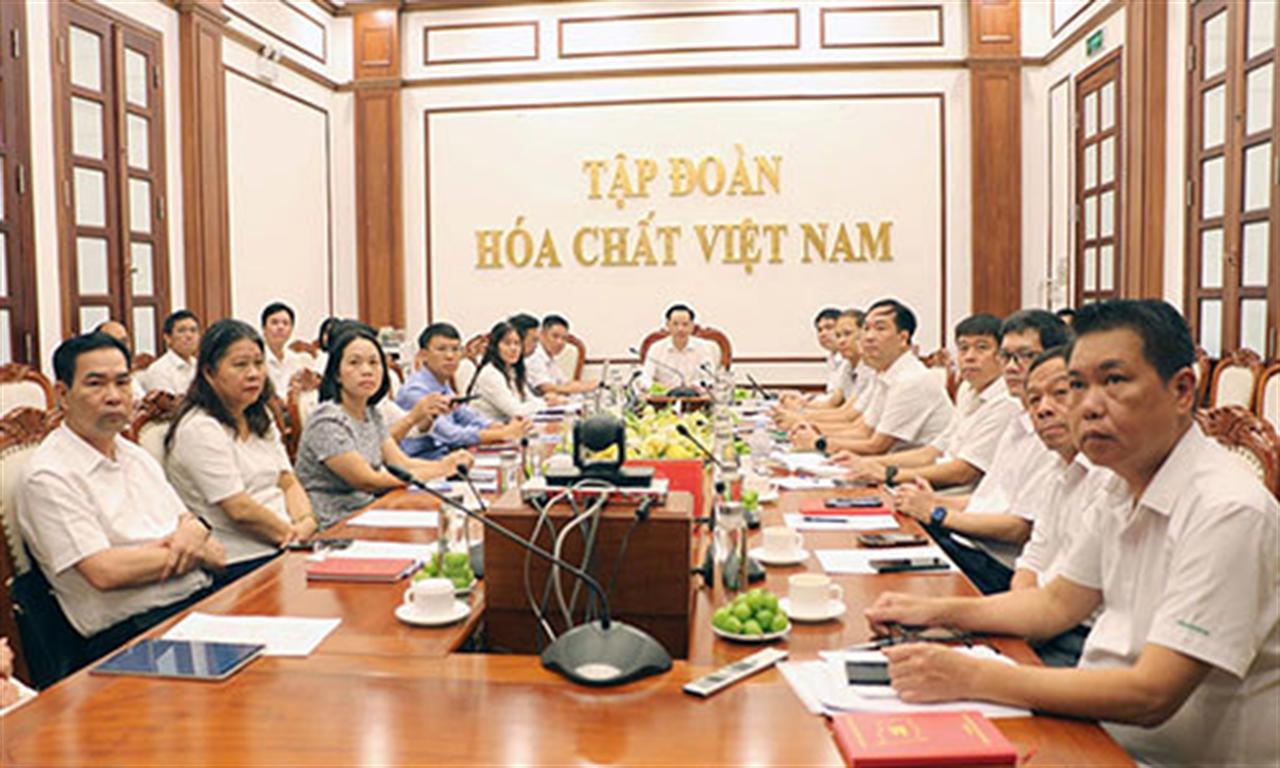 Hội nghị quán triệt, triển khai thực hiện chỉ thị quy định, hướng dẫn của Trung ương