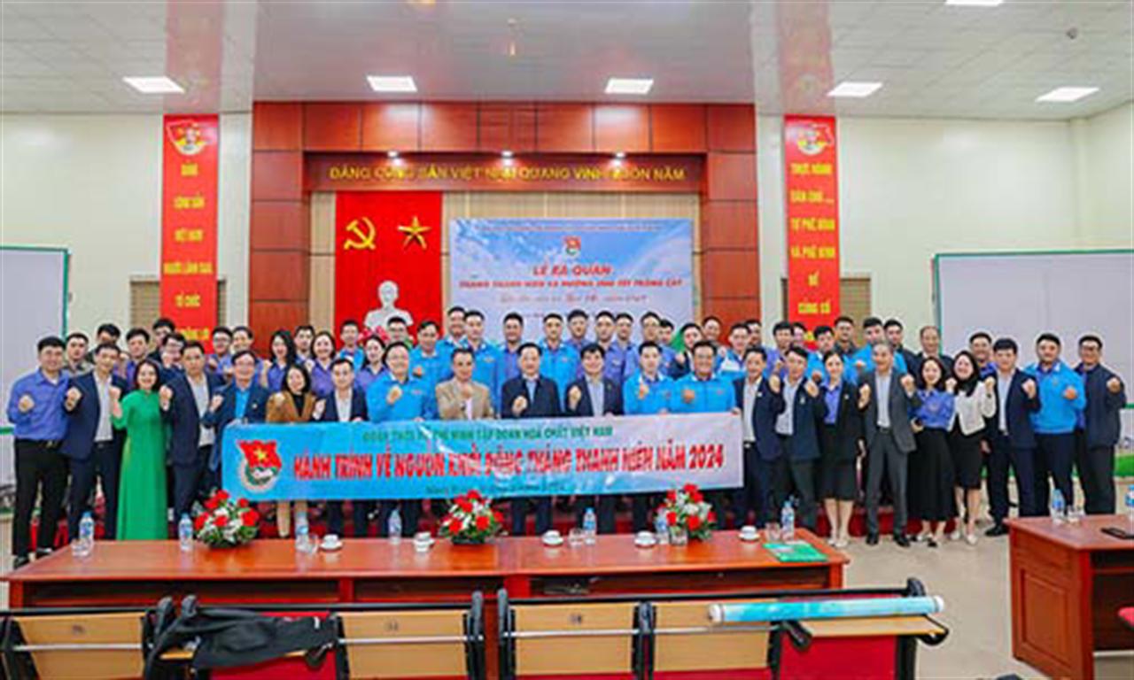 Đoàn TN Tập đoàn Hóa chất Việt Nam: Khởi động tháng Thanh niên và phát động Tết trồng cây “Đời đời nhớ ơn Bác Hồ” năm 2024 với chủ đề “Tuổi trẻ Vinachem xung kích tình nguyện vì cuộc sống cộng đồng”