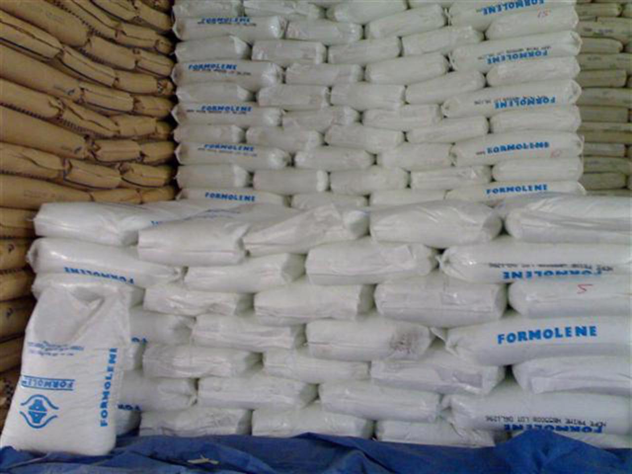 Nhập khẩu chất dẻo nguyên liệu của Việt Nam 2 tháng đầu năm 2010 tăng cả về lượng và trị giá