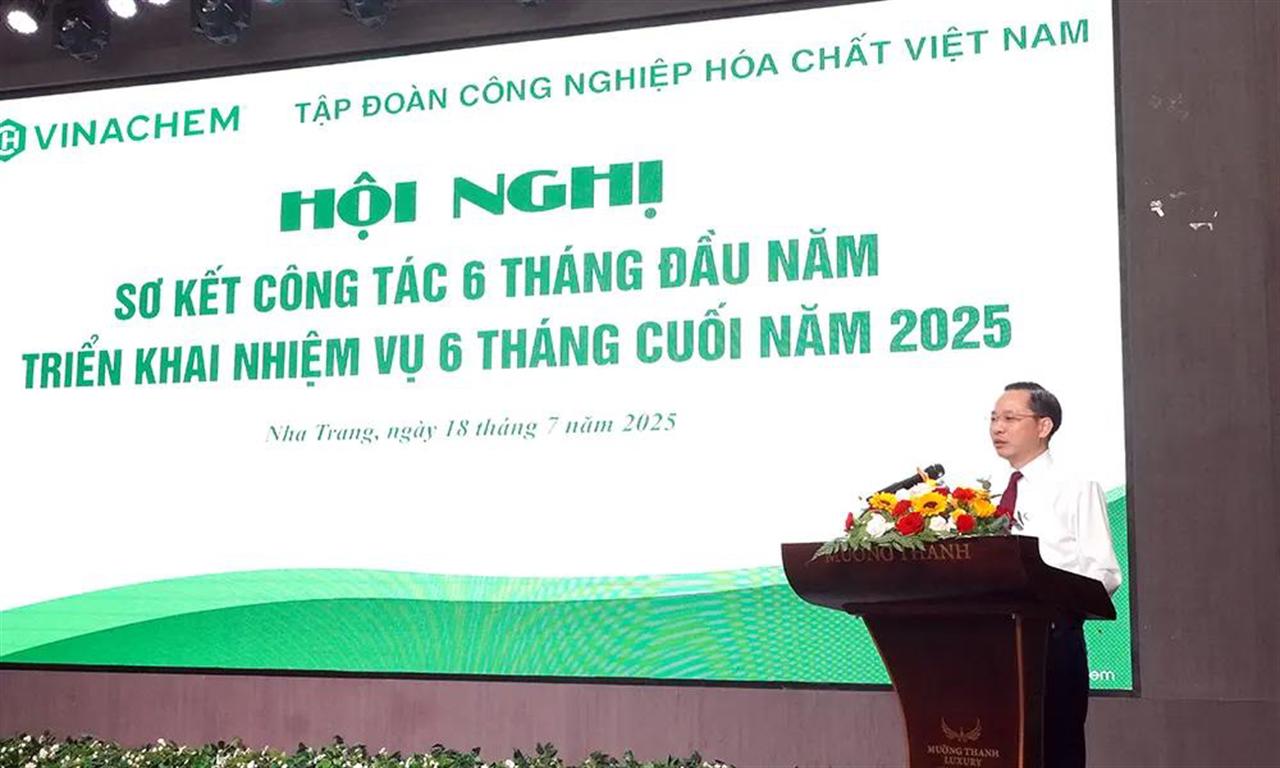 Vinachem bứt phá mạnh mẽ: hoàn thành xuất sắc mục tiêu tăng trưởng 8% cho 6 tháng đầu năm 2025