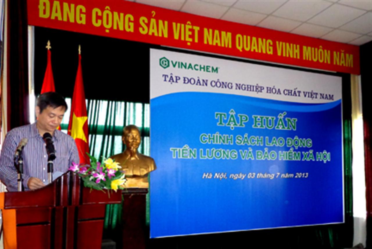 Tập huấn Chính sách Lao động tiền lương và Bảo hiểm Xã hội năm 2013