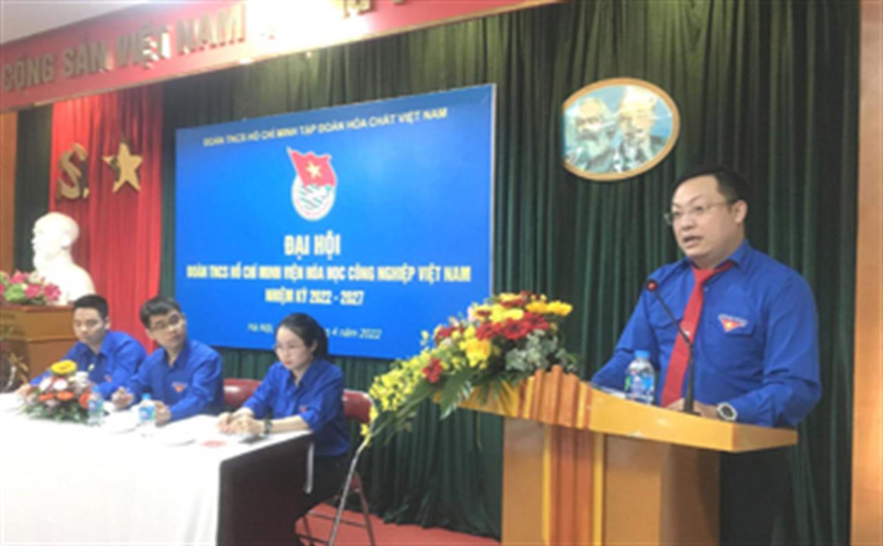 Tuổi trẻ Viện Hóa học Công nghiệp Việt Nam “xung kích, sáng tạo, tích cực nghiên cứu và sản xuất”