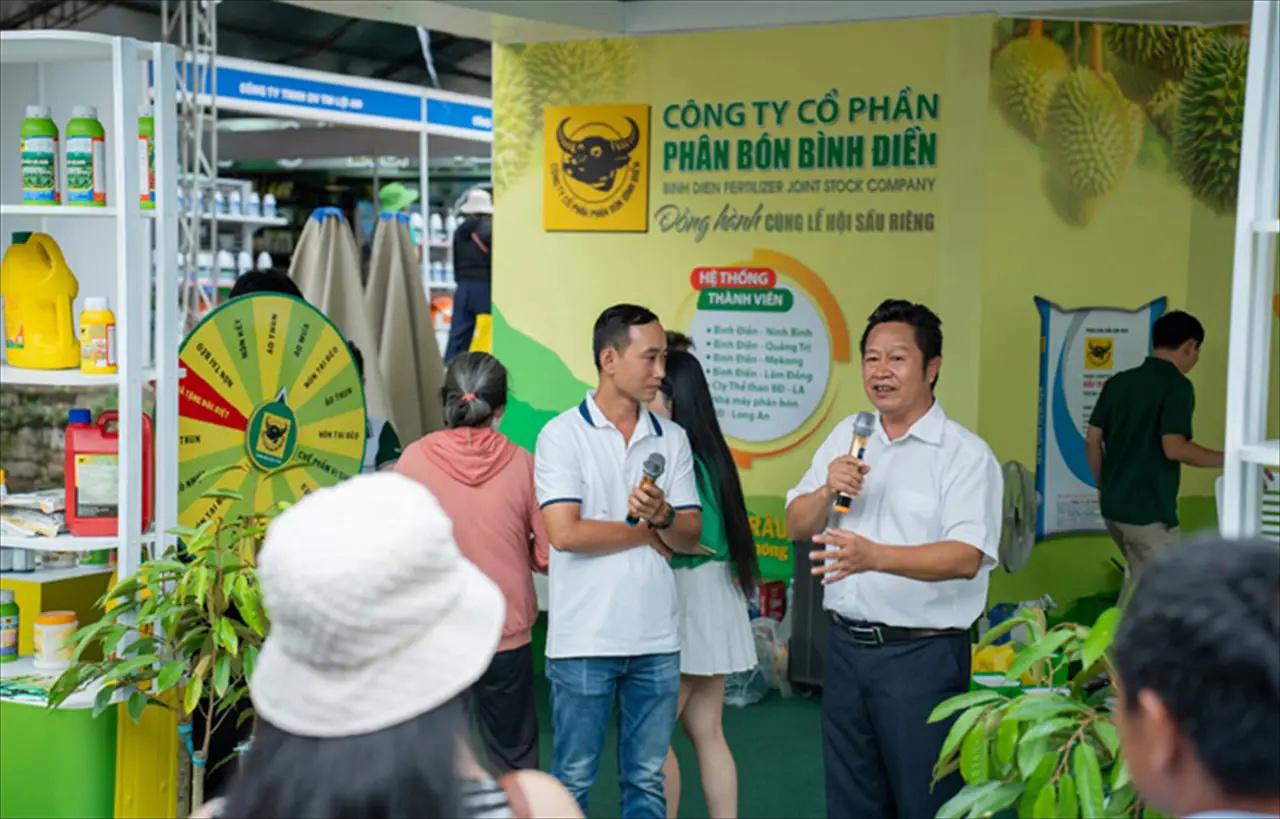Binh Dien Strengthens Connections with Growers at Dak Lak Durian Festival 2026