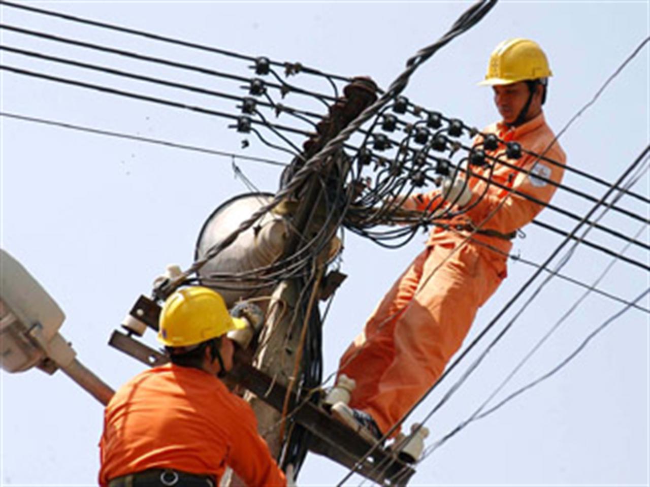 Năm 2011: Điện lại đòi tăng giá