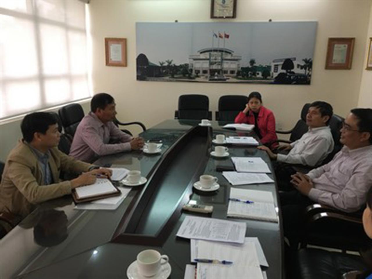 Công đoàn Công nghiệp Hóa chất Việt Nam đến thăm và làm việc với Lãnh đạo và Ban chấp hành Công đoàn CTCP Ắc quy Tia sáng Hải Phòng