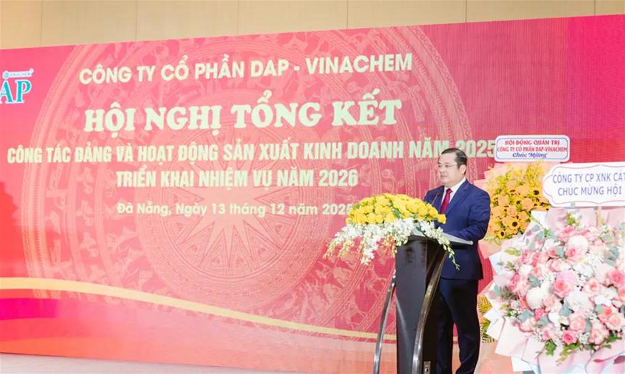DAP - VINACHEM lập kỷ lục doanh thu và lợi nhuận, vươn lên top đầu Tập đoàn Hóa chất Việt Nam năm 2025