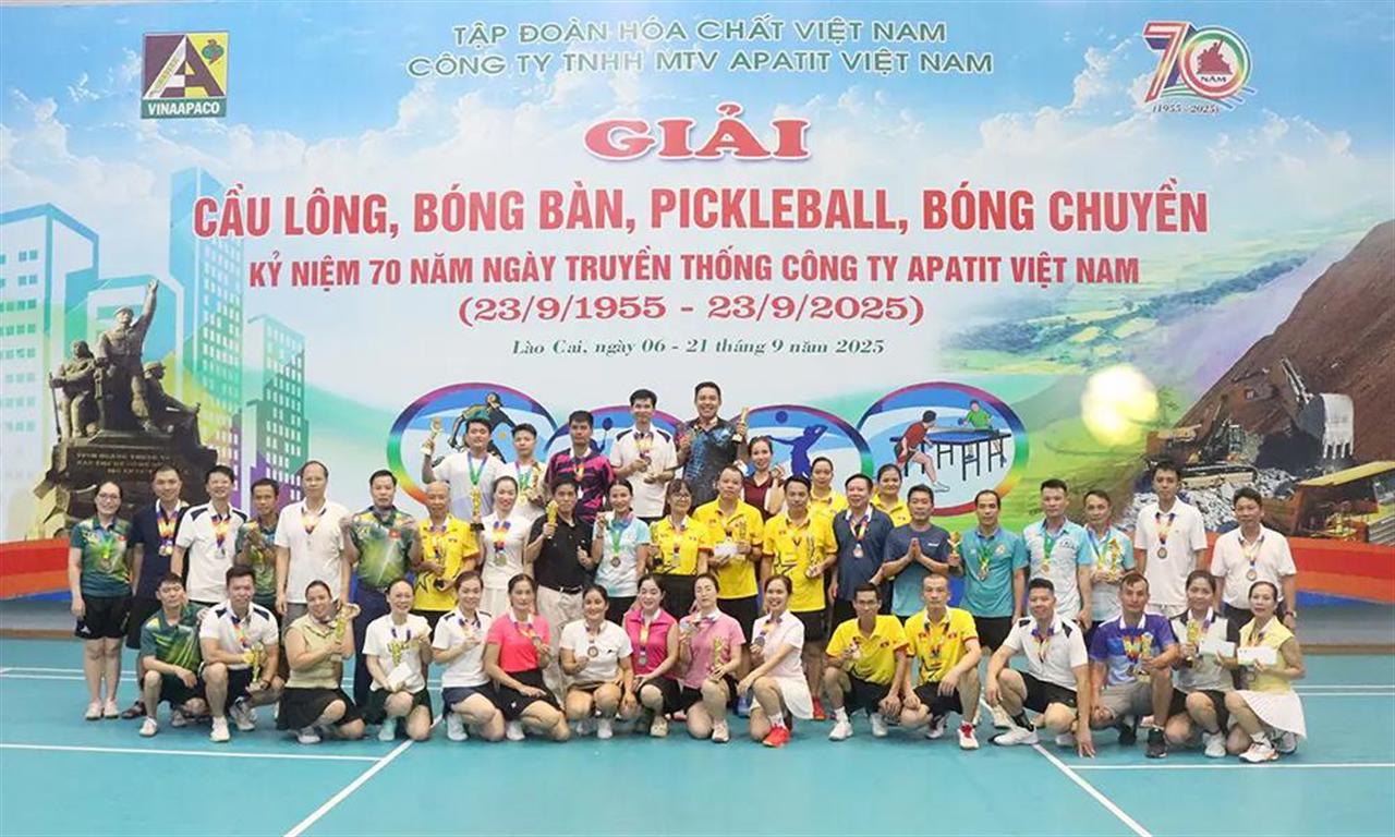 Sôi nổi hoạt động thể thao kỷ niệm 70 năm ngày truyền thống Công ty TNHH MTV Apatit Việt Nam