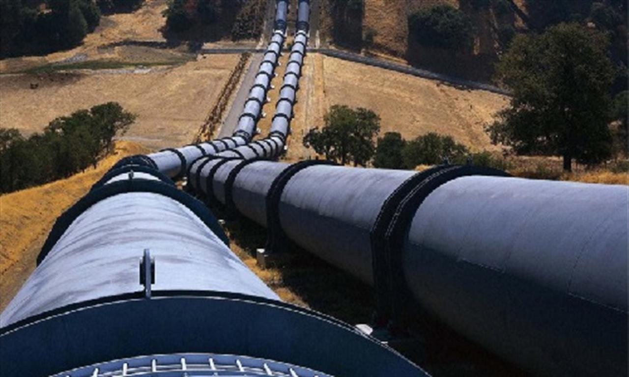 Oil up on Middle East tensions, China economy worries limit gains