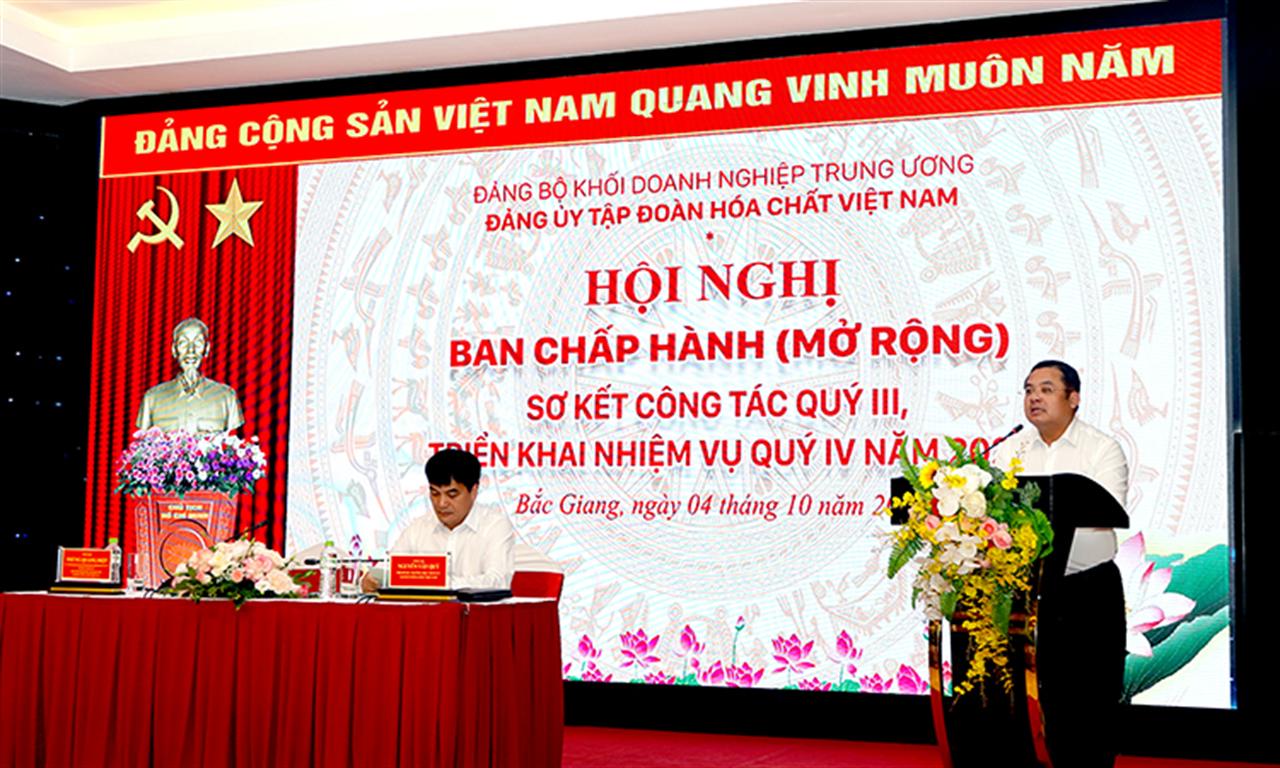 Đảng ủy VINACHEM: Hội nghị sơ kết 9 tháng đầu năm, triển khai nhiệm vụ 3 tháng cuối năm 2024