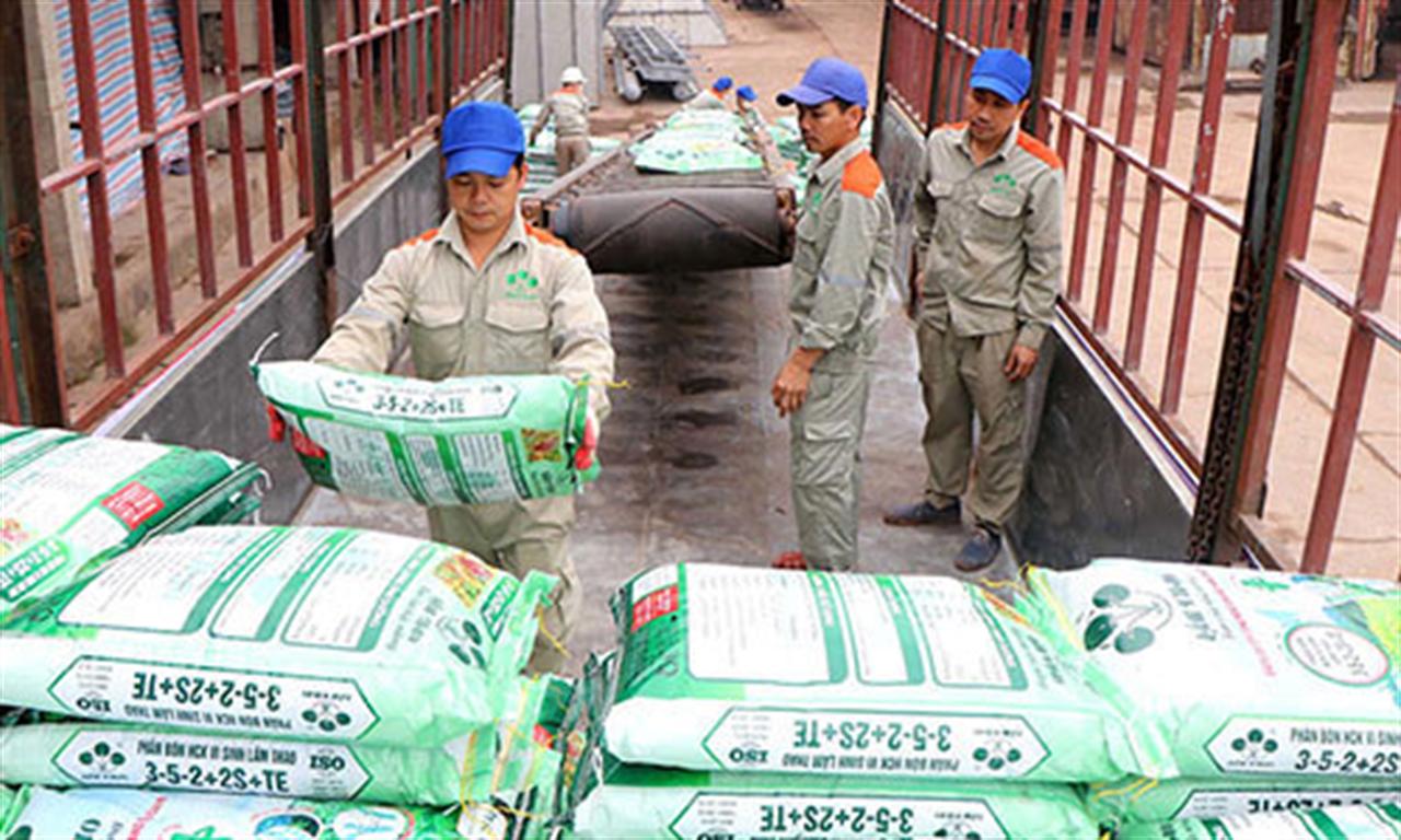 Supe Lâm Thao: 63 năm tiên phong đổi mới, kiến tạo tương lai xanh