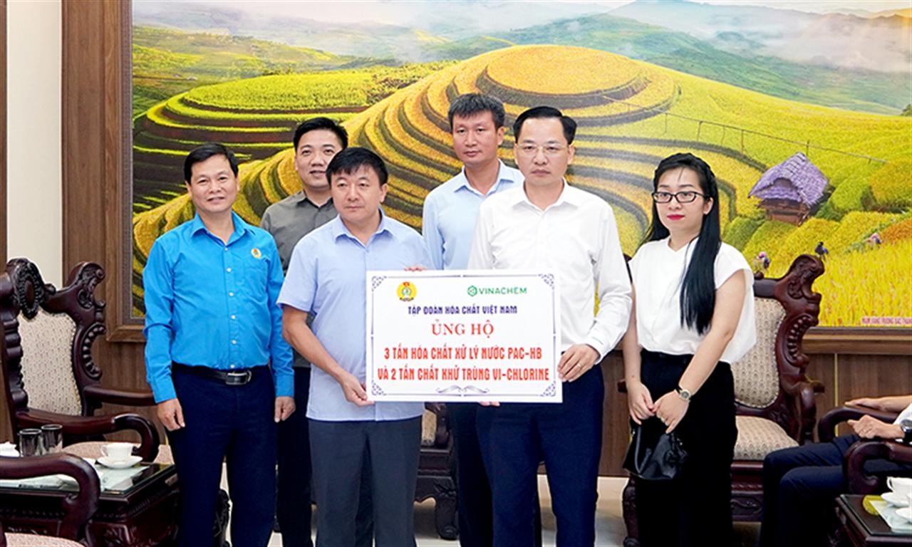 Tập đoàn Hóa chất Việt Nam hỗ trợ đồng bào tỉnh Yên Bái khắc phục thiệt hại do bão lũ