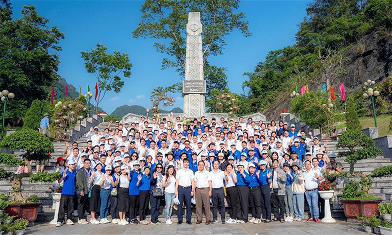 Phát triển Đảng tại Bột giặt Lix: Tạo nguồn từ chính sức hấp dẫn của Đảng