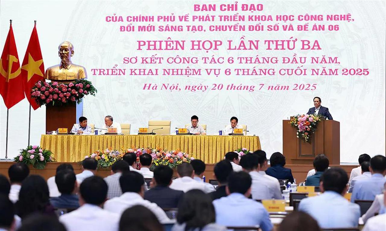 Thủ tướng chủ trì phiên họp Ban Chỉ đạo về khoa học công nghệ, đổi mới sáng tạo, chuyển đổi số