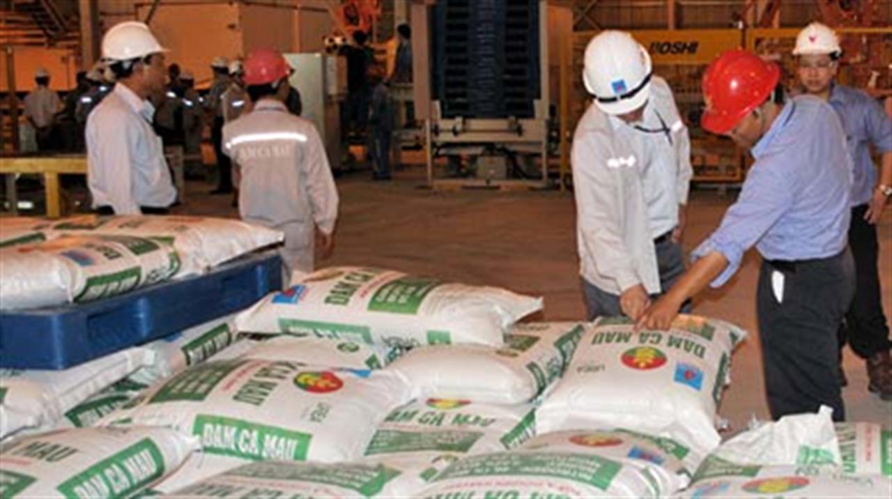 Độc quyền phân phối phân đạm