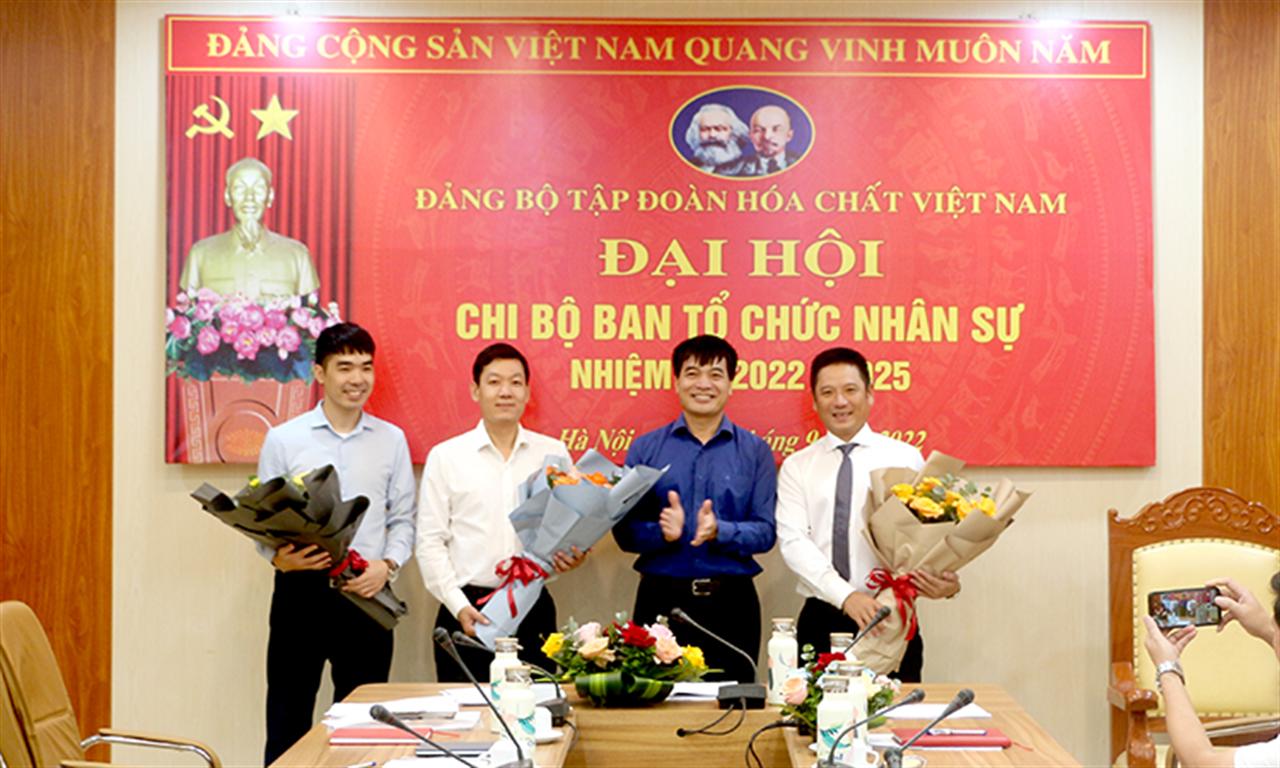Đại hội Chi bộ Ban Tổ chức Nhân sự nhiệm kỳ 2022 – 2025