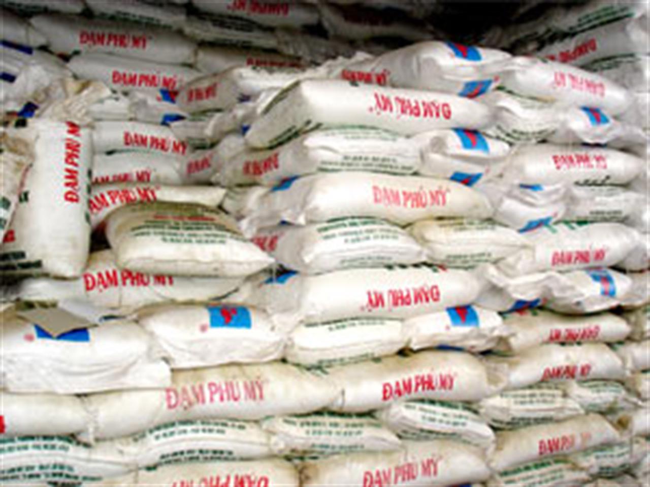 Thị trường Phân bón: Tin ngày 21/10/2011