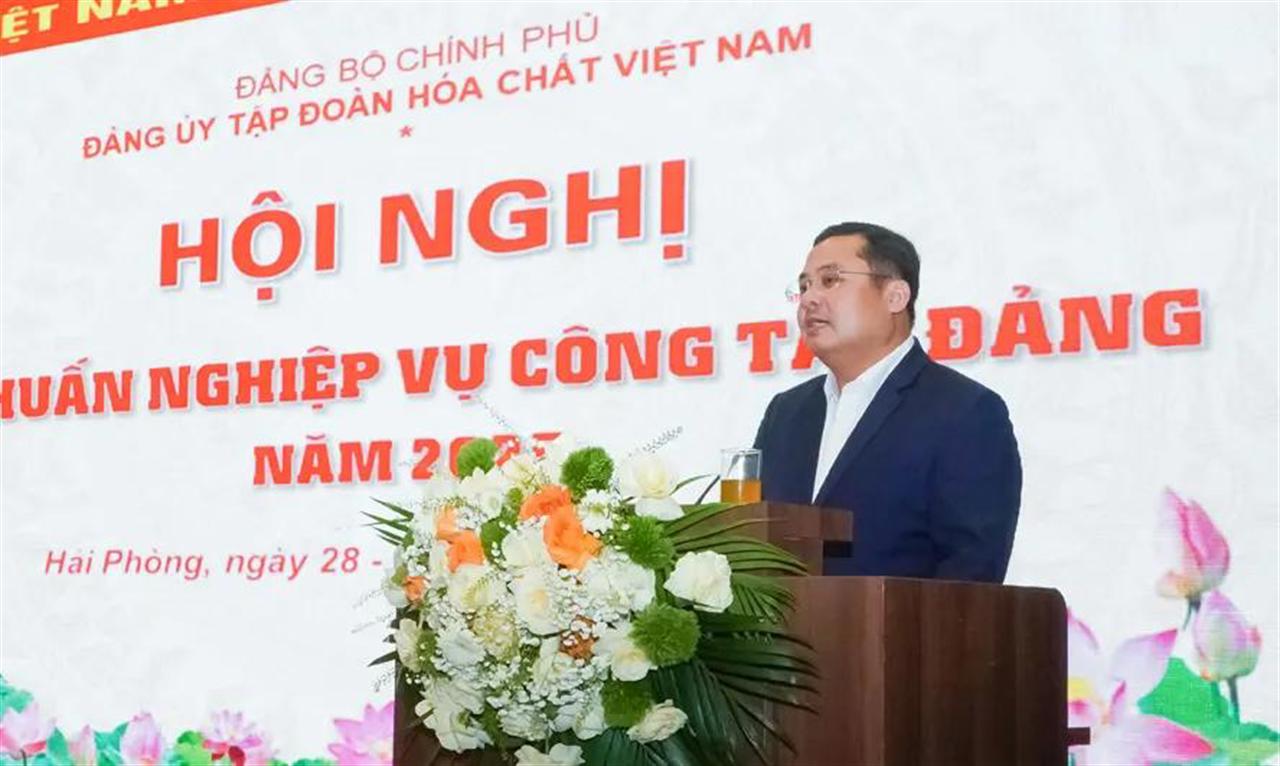 Đảng ủy Vinachem: Hội nghị tập huấn công tác xây dựng Đảng năm 2025