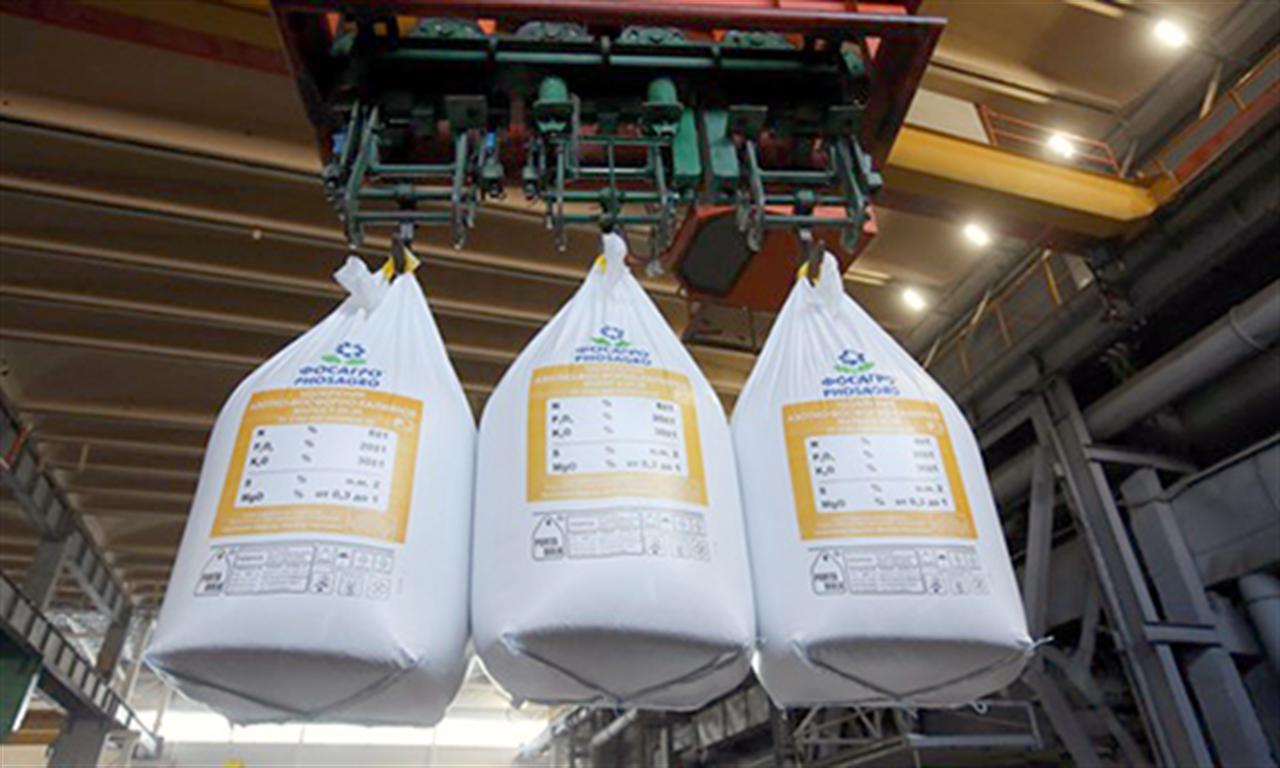 Lệnh trừng phạt với phân bón của Nga gây ra các phản ứng trái chiều