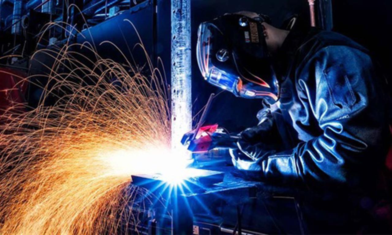 PMI dips as export orders see steepest fall in more than two years