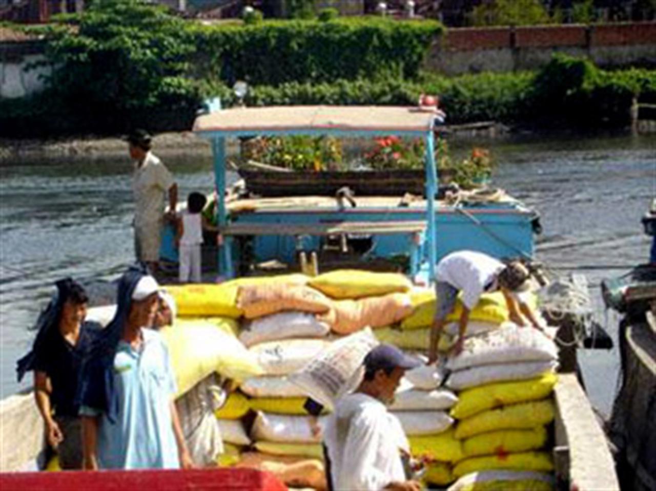 Phân bón tăng giá: Khó bình ổn vì sao?