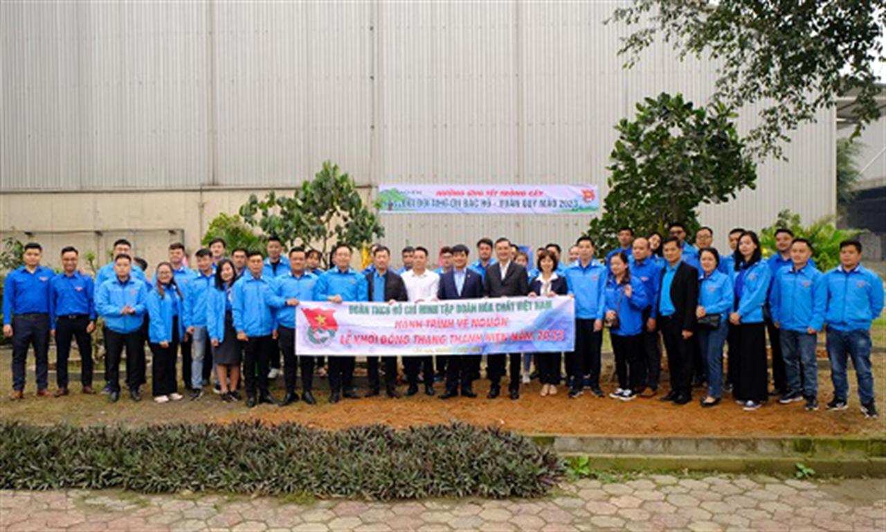 Khởi động tháng Thanh niên và phát động "Tết trồng cây đời đời nhớ ơn Bác Hồ" năm 2023
