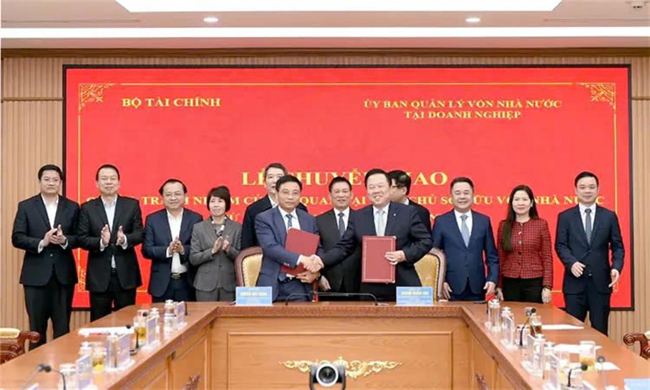 Tập đoàn Hóa chất Việt Nam chính thức chuyển về Bộ Tài chính quản lý