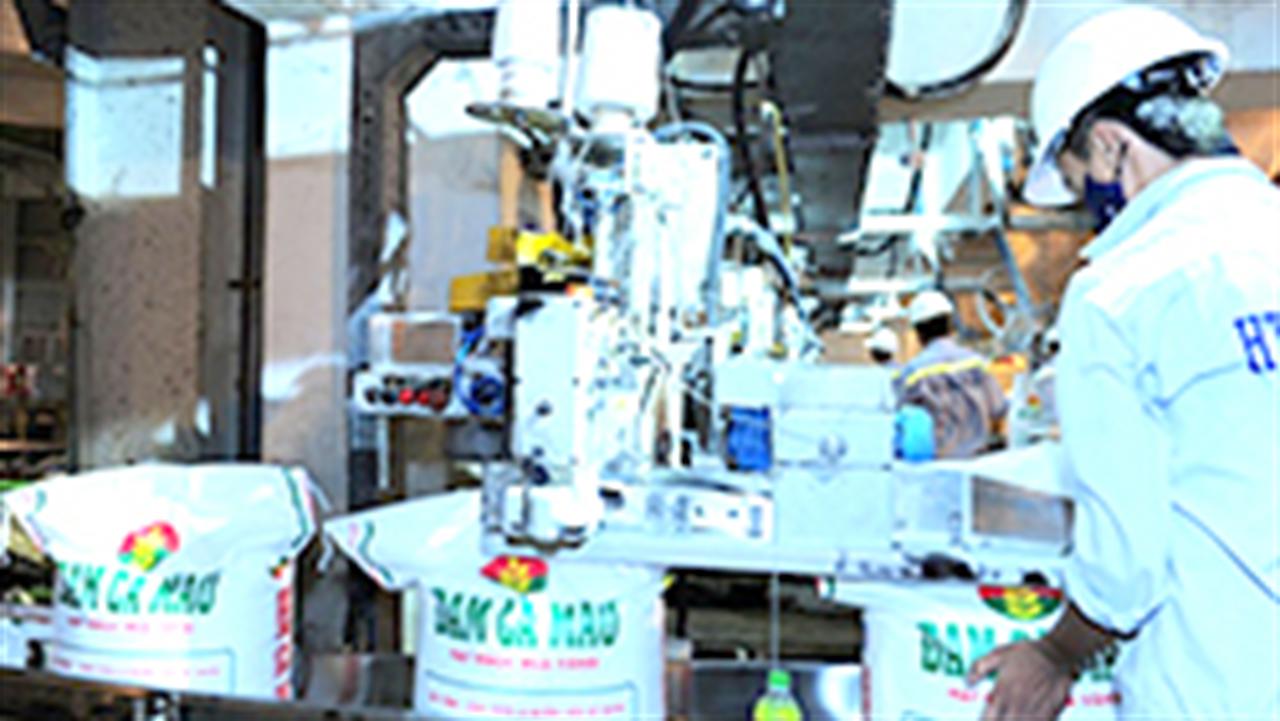 Doanh nghiệp phân bón mất hàng ngàn tỷ vì một sắc thuế