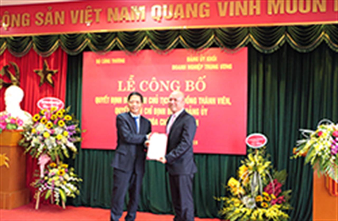 Lễ công bố Quyết định bổ nhiệm Chủ tịch HĐTV và Quyết định chỉ định Bí thư Đảng ủy Tập đoàn Hóa chất Việt Nam