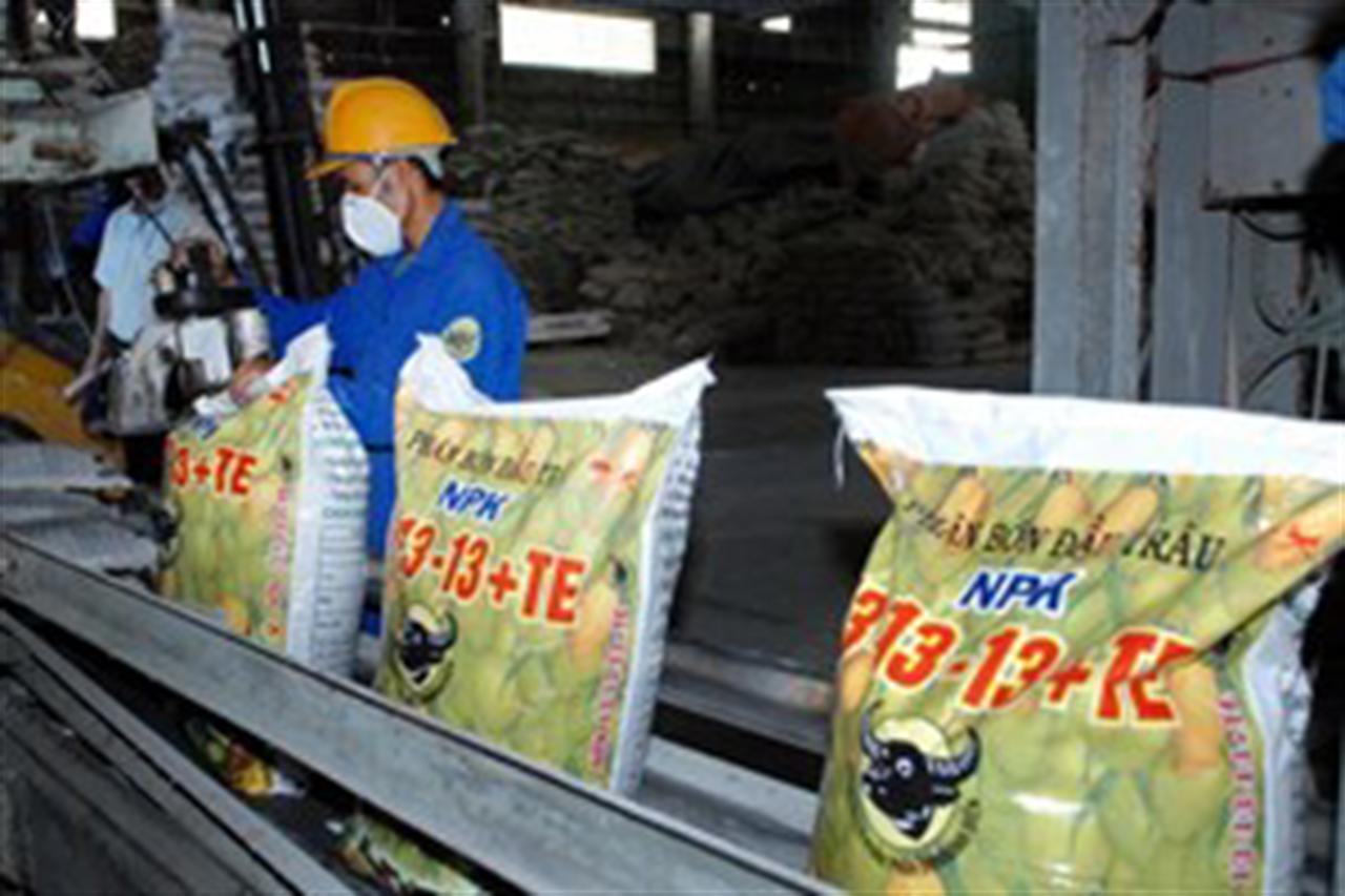 Quy định xử phạt các vi phạm về hóa chất, vật liệu nổ