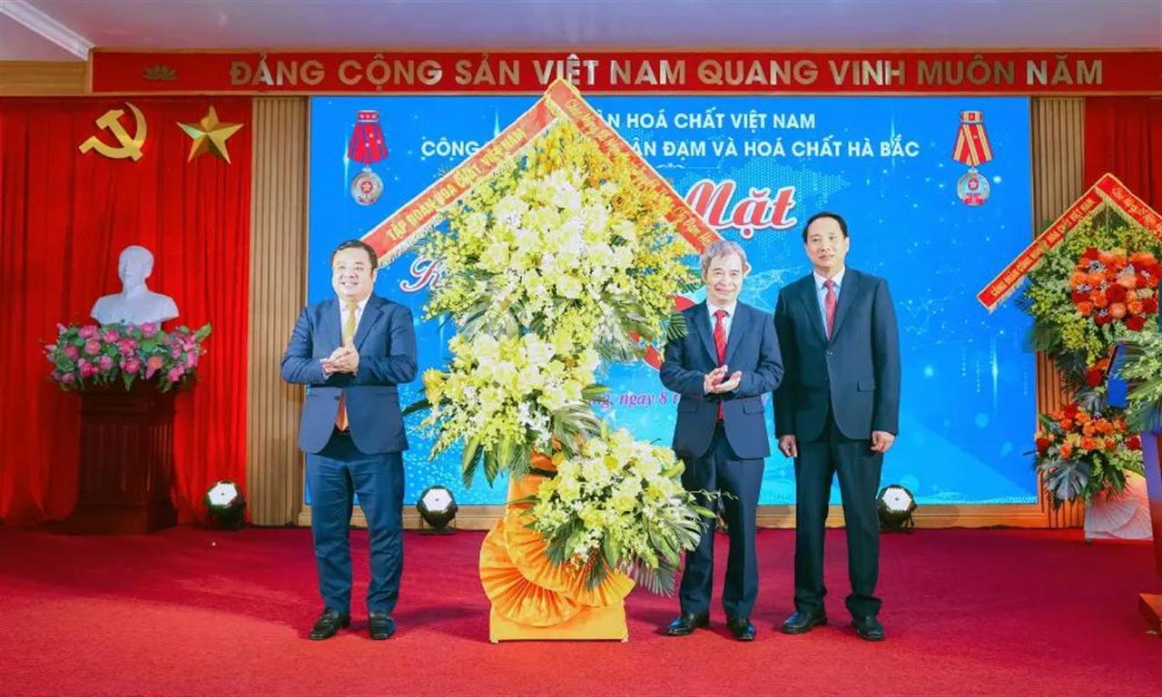 Đạm Hà Bắc: Gặp mặt kỷ niệm 65 năm Ngày truyền thống Công ty (01/5/1960 – 01/5/2025)