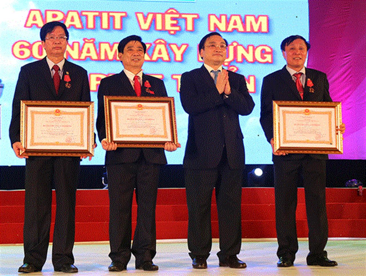 Công ty TNHH MTV Apatít Việt Nam kỷ niệm 60 năm Ngày truyền thống