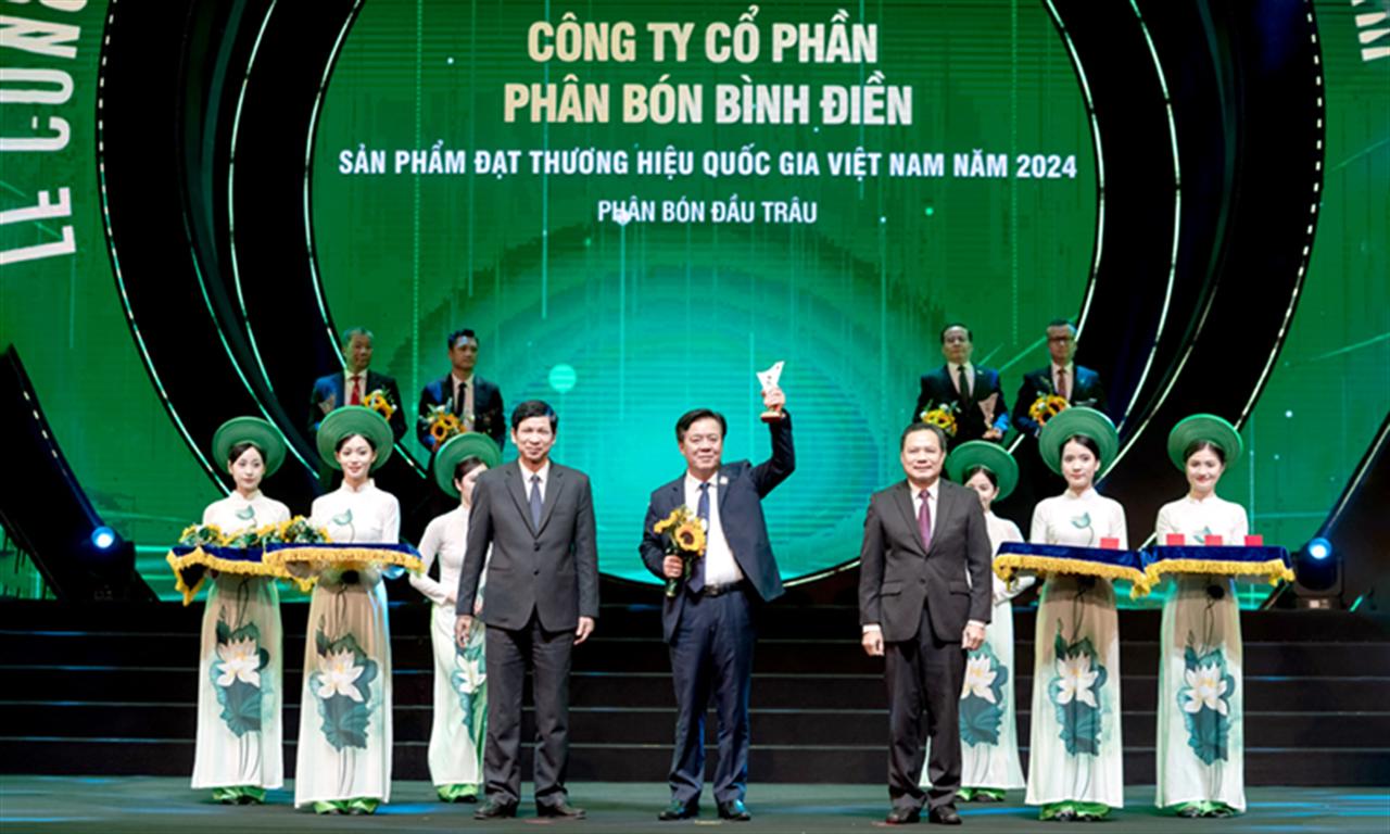 Phân bón Đầu Trâu - Sản phẩm đạt thương hiệu Quốc gia Việt Nam