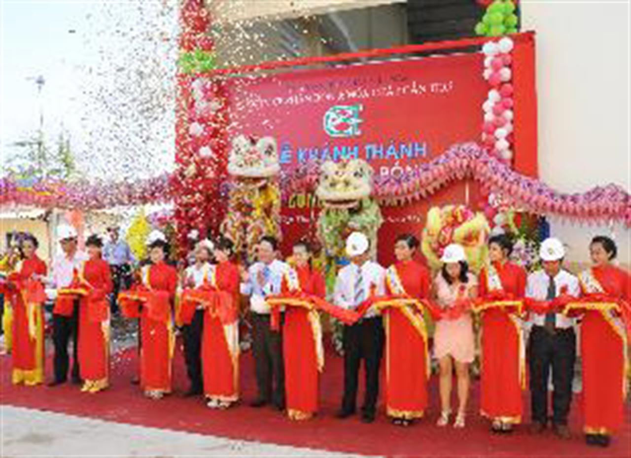 Cty CP Phân bón hóa chất Cần Thơ: Khánh thành NM phân bón công nghệ mới