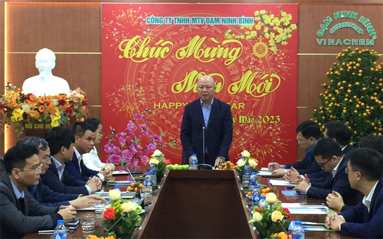 Đồng chí Bí thư Đảng ủy, Chủ tịch HĐTV Tập đoàn thăm, chúc Tết Người lao động