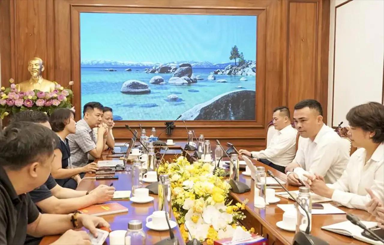 Vinachem Advances Development of a Comprehensive Digital Transformation Architecture