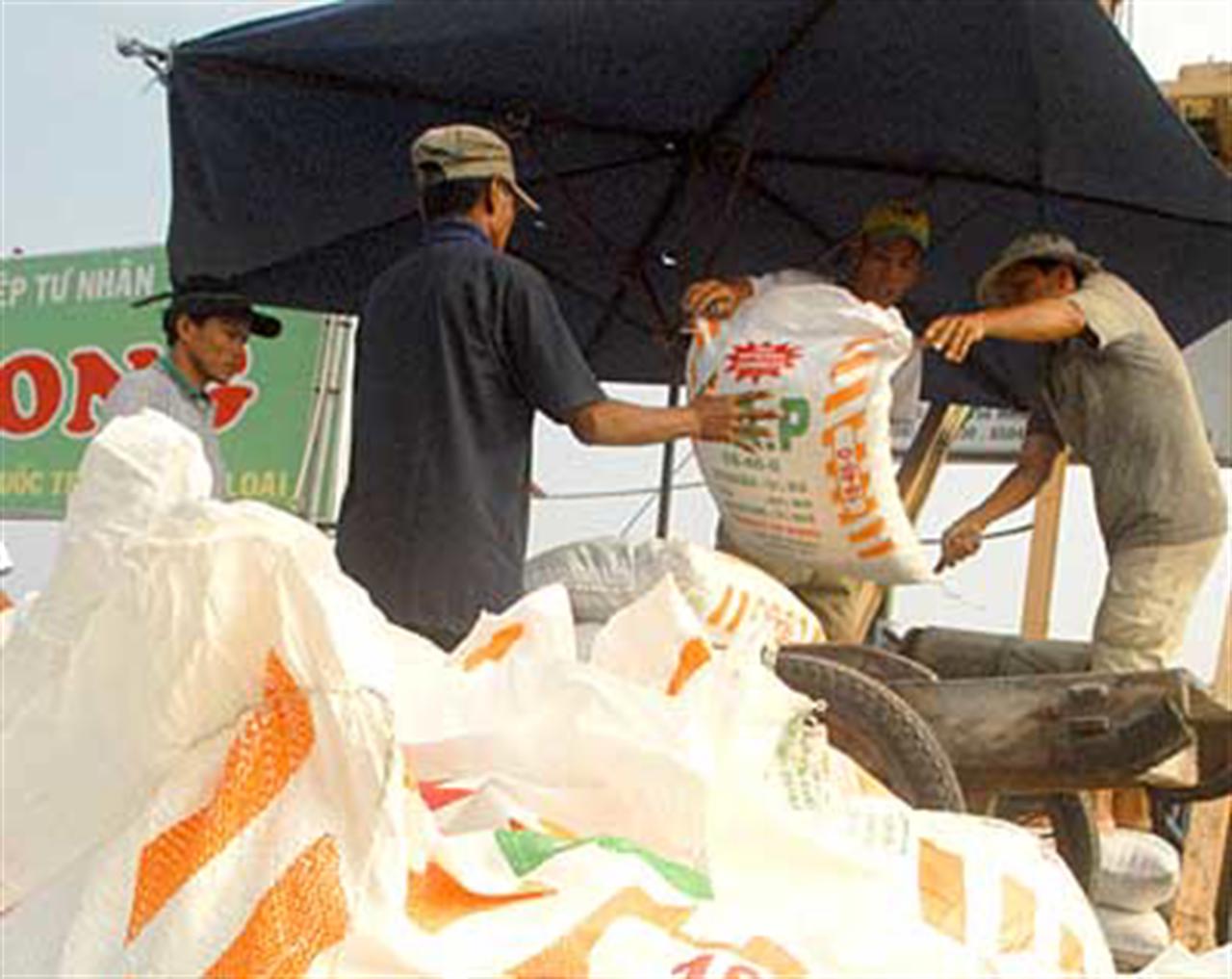 Thị trường phân bón trong nước đến ngày 04/07/2011