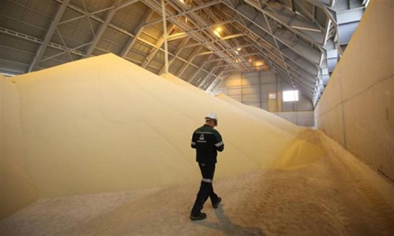 Fertiliser prices fall, firms to expand exports