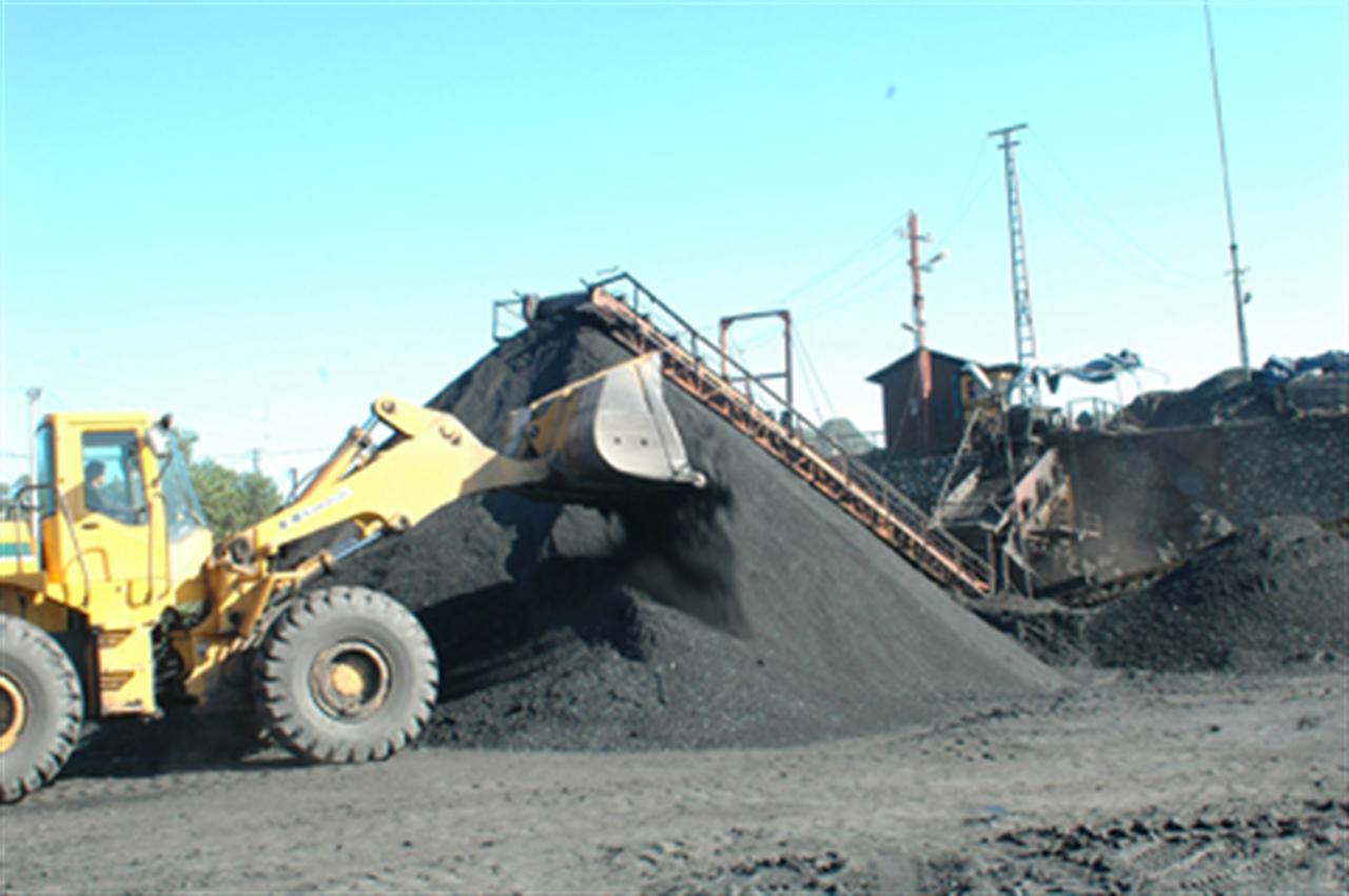 Đề nghị tăng giá bán than cho điện theo 2 bước