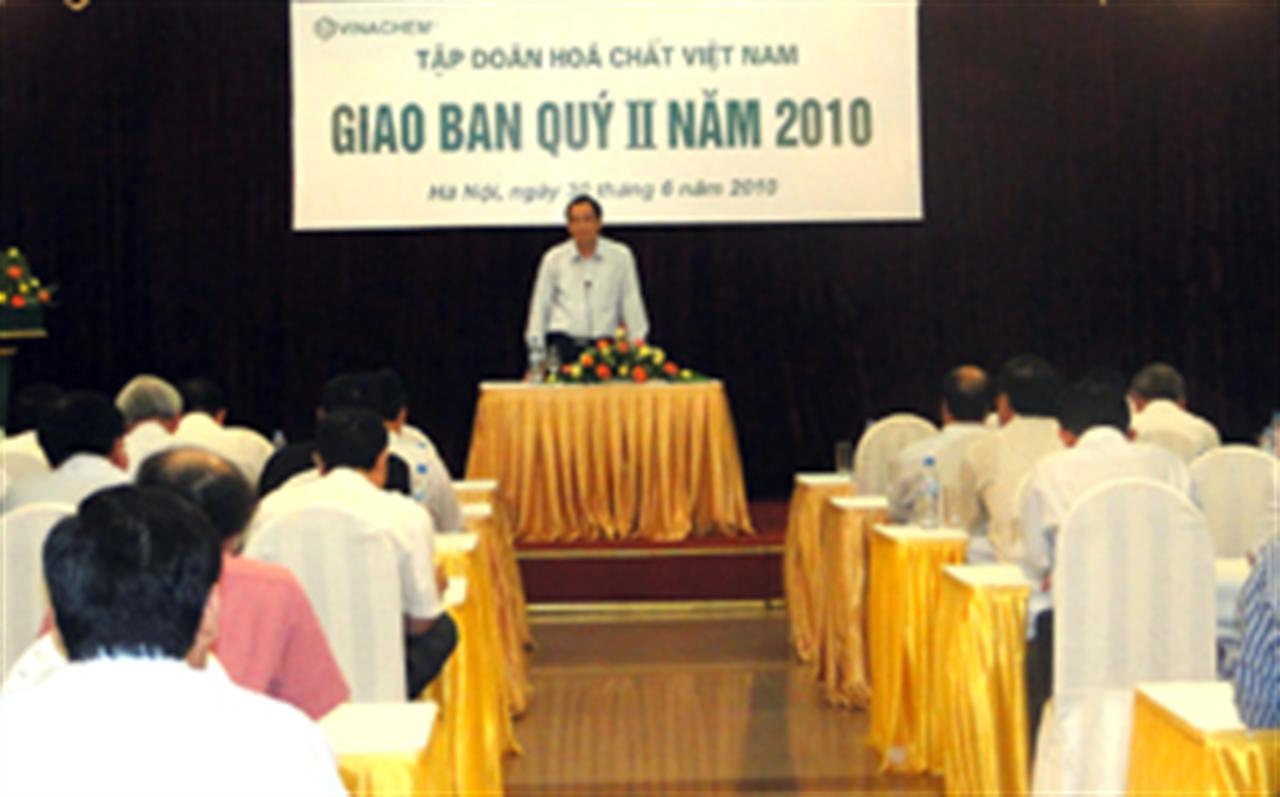 VINACHEM: Hội nghị giao ban quý II năm 2010