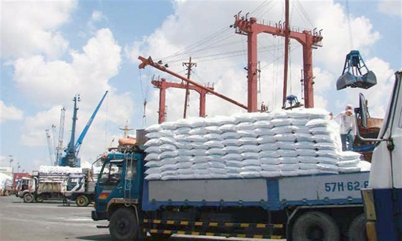 Nhập khẩu phân bón từ các thị trường quý I/2023 giảm 46,2%