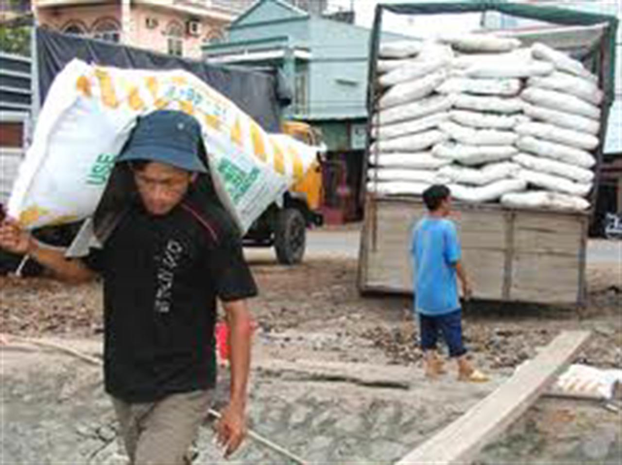 Fertiliser industry aims to curb speculation