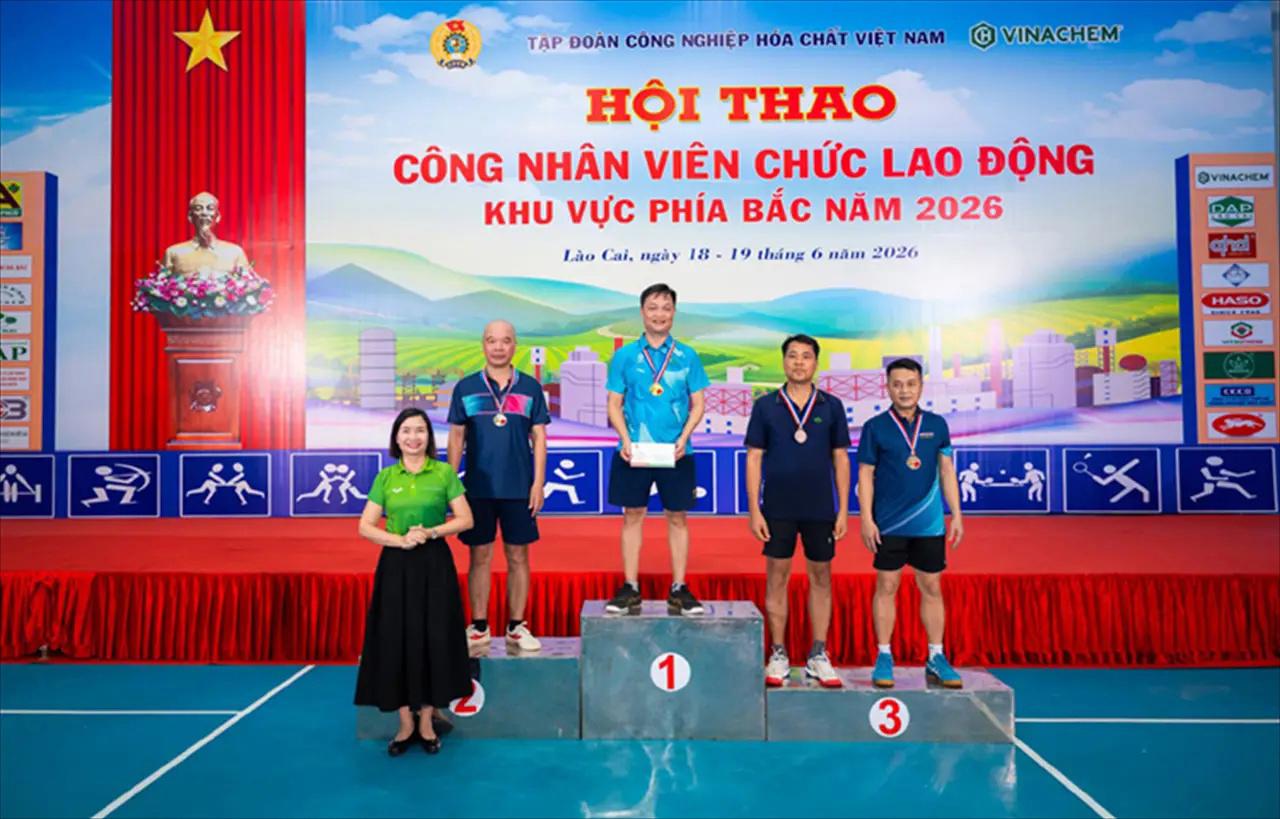 Exciting Table Tennis at the 2026 Vinachem Employees’ Sports Festival in the Northern Region