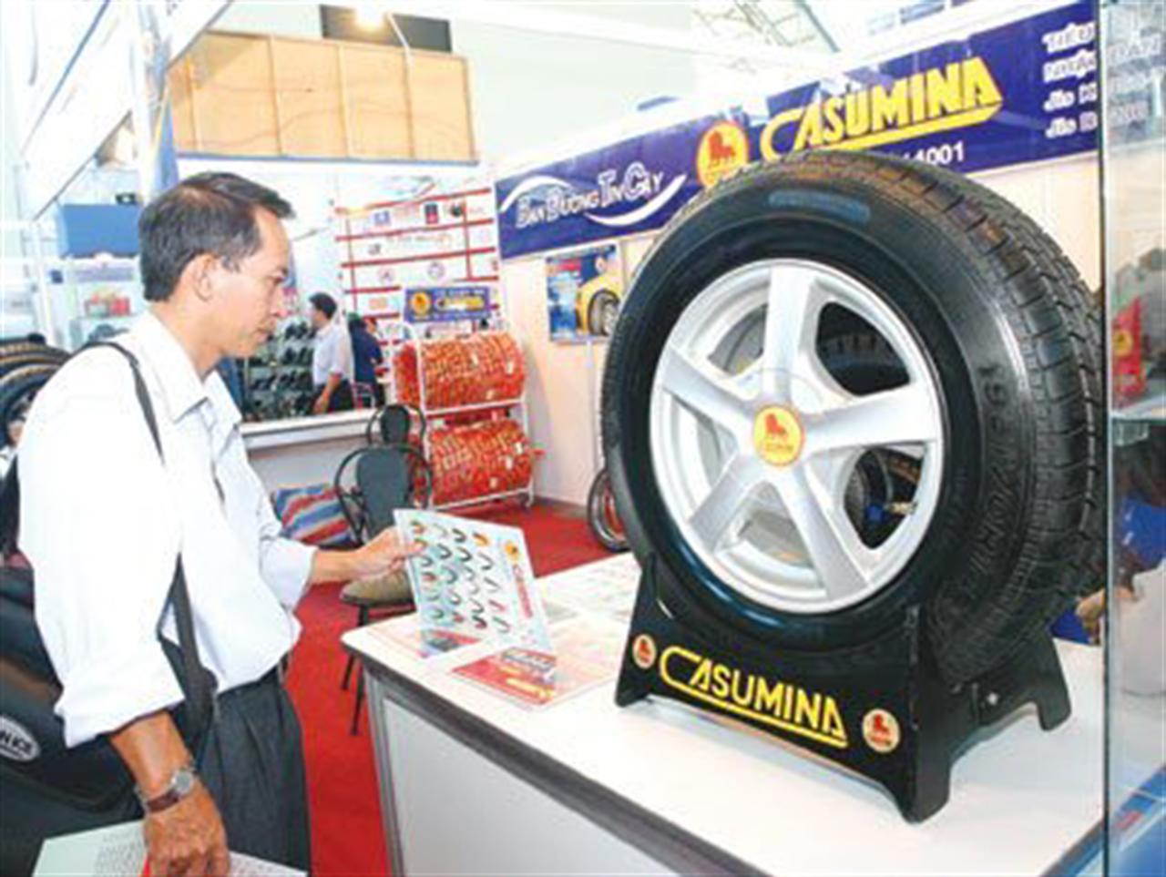 Doanh nghiệp vỏ, ruột xe lãi lớn nhờ giá cao su giảm