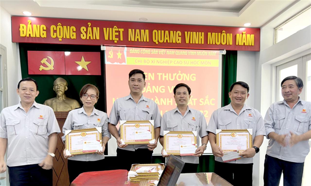 Công tác giáo dục Đạo đức Cách mạng Đảng viên  trong sinh hoạt chi bộ