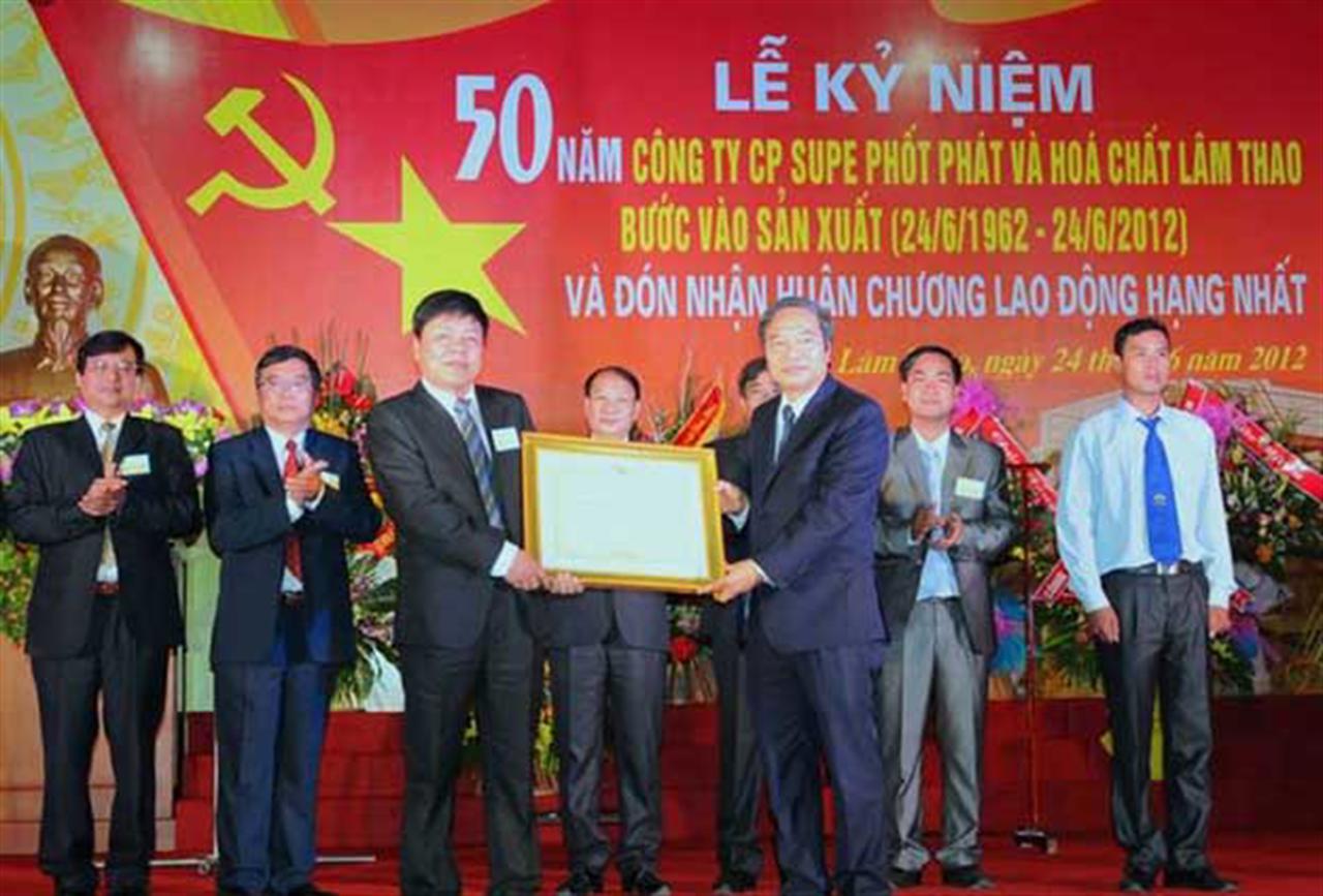 Công ty Cổ phần Supe Phốt phát và Hóa chất Lâm Thao kỷ niệm 50 năm thành lập